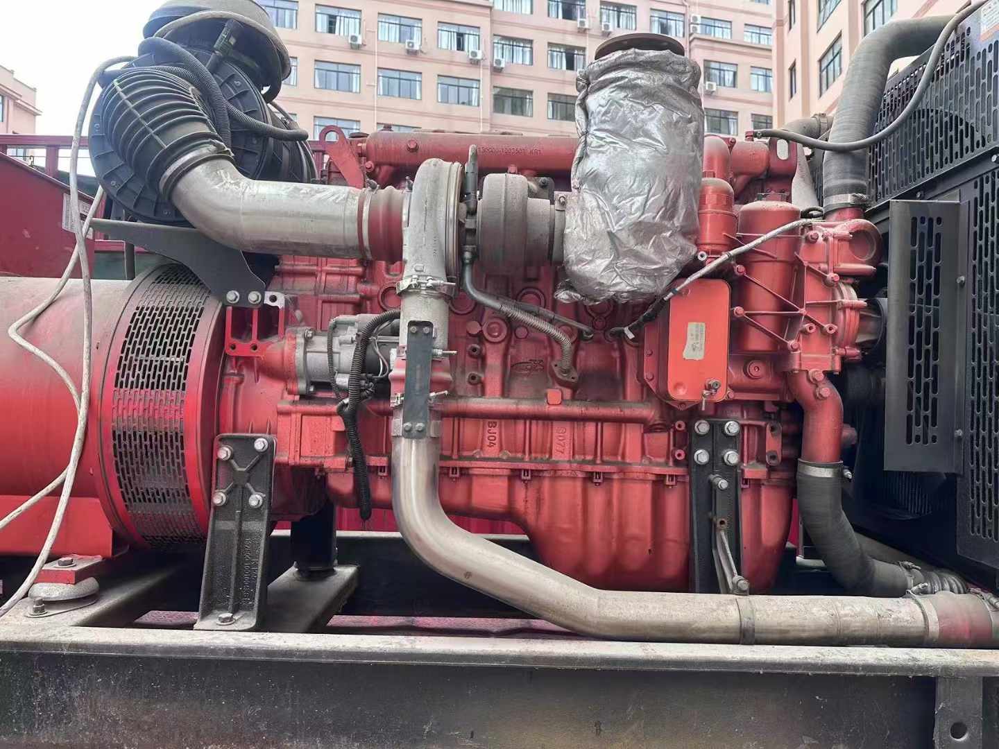 伊宁市如何选择适合 600kW 柴油发电机组的过载保护器？