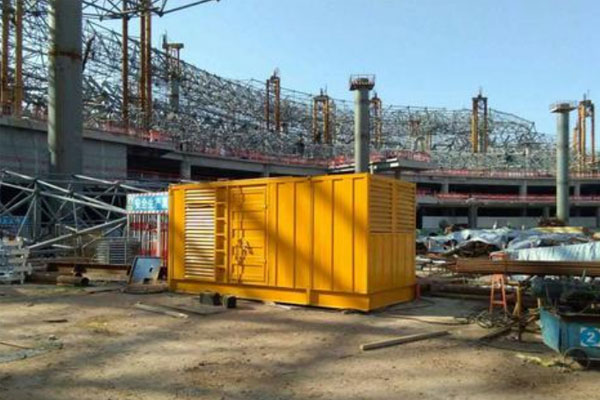 伊宁市发电机出租如何判断空气滤清器是否需要更换？