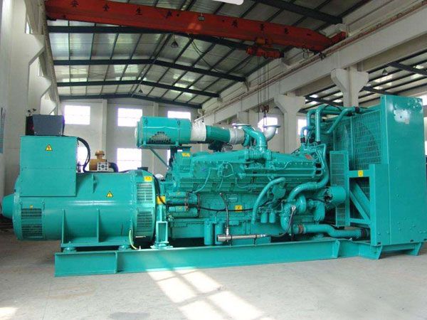 伊宁市影响800KW发电机组油耗的因素有哪些？